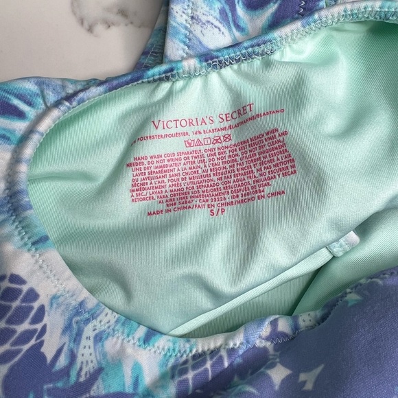 Victoria’s Secret Pineapple one piece Swimsuit open back size small - Picture 6 of 7